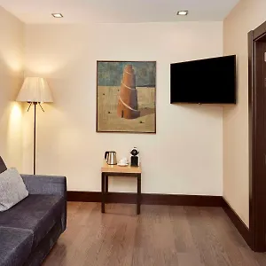 Hotel Nh Eixample Barcelona