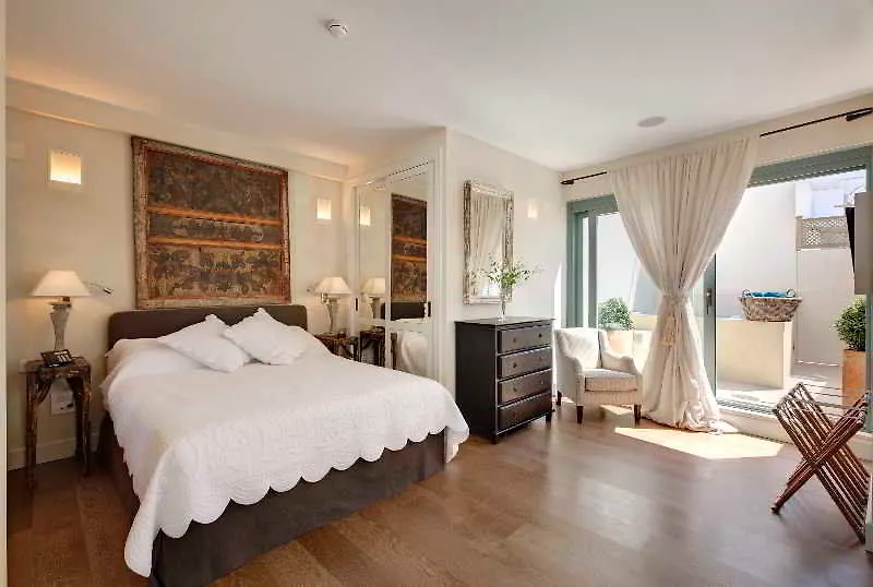 Hotel Corral del Rey Sevilla 3*,